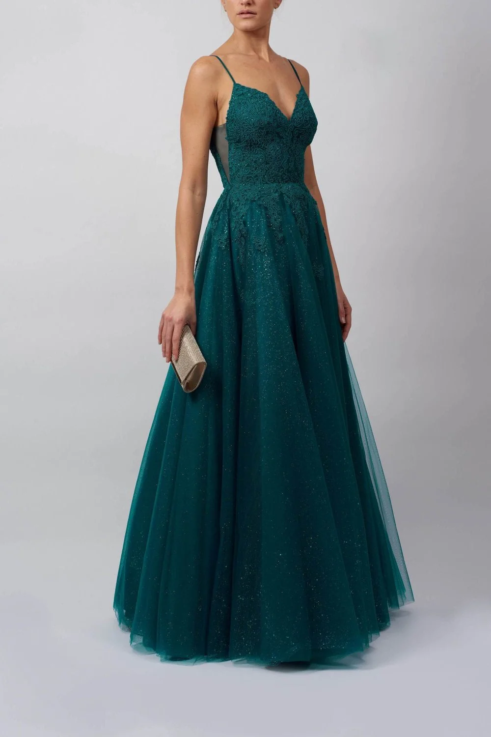 Shine Bright on Your Special Night: Cargo Clothing Prom Dress Guide